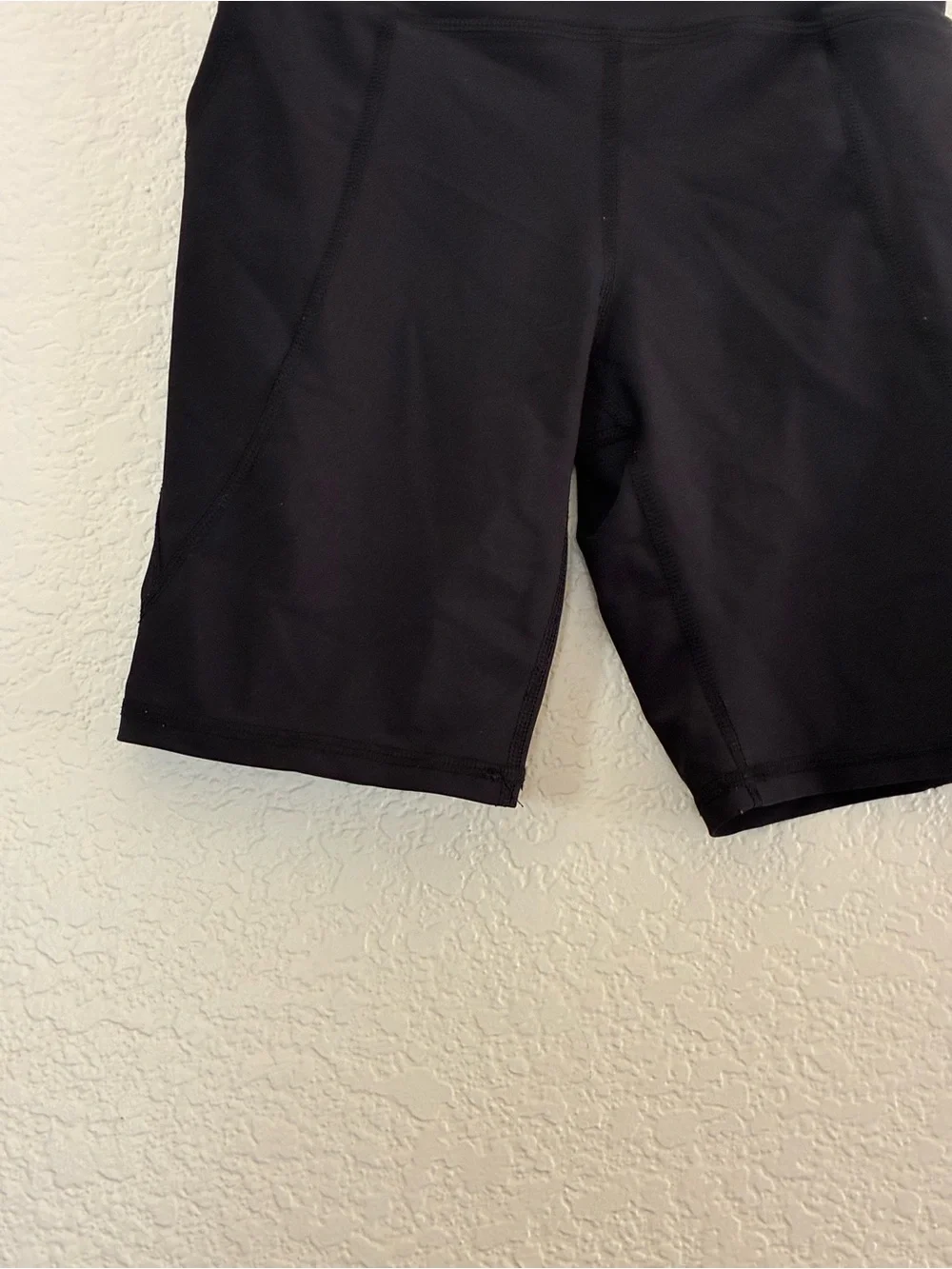 Old Navy  | Like new girls black stretch biker shorts kick shorts size 10-12
